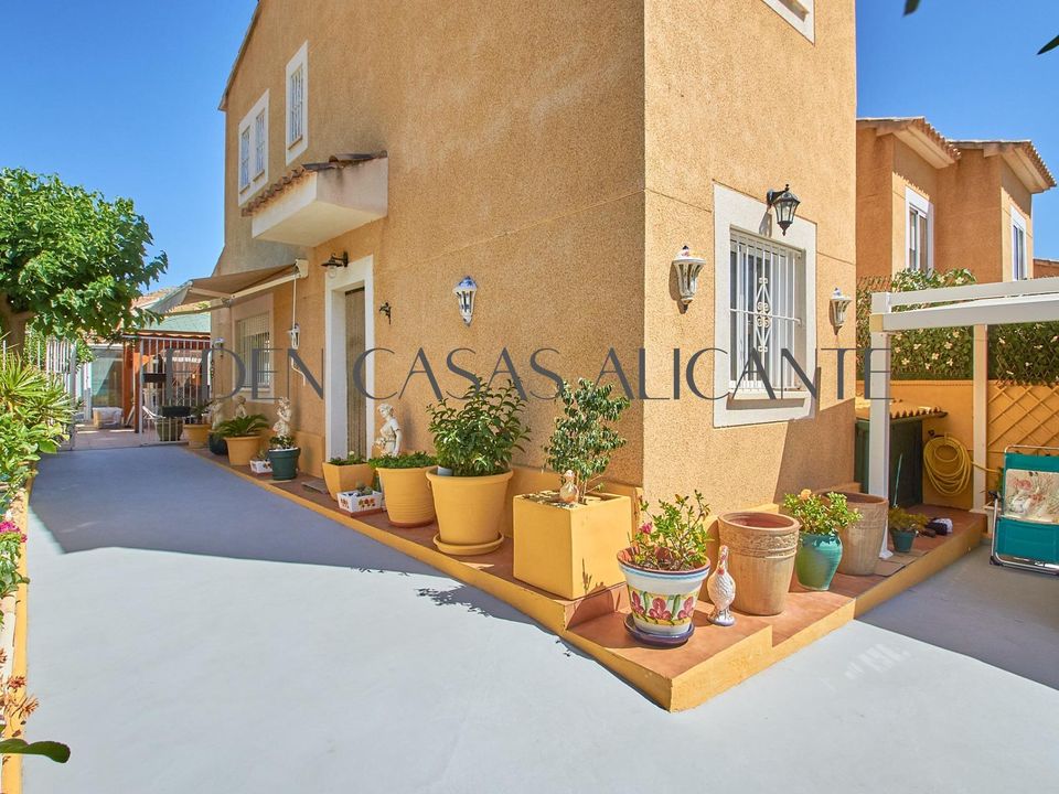 Rækkehus i Aigues, Alicante - foto 1