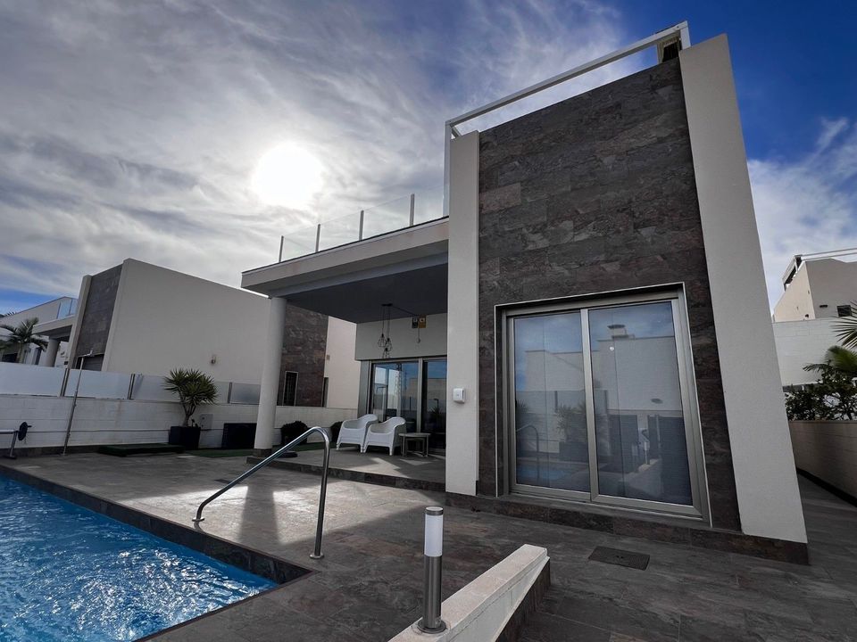 Villa i Orihuela Costa, Alicante - bilde 2