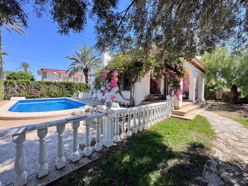 Villa i Cabo Roig, Alicante - foto 1