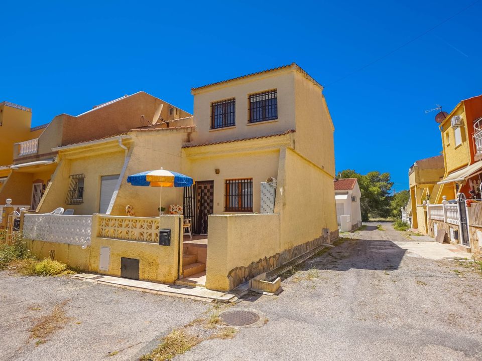Byhus i La Marina, Alicante - foto 1