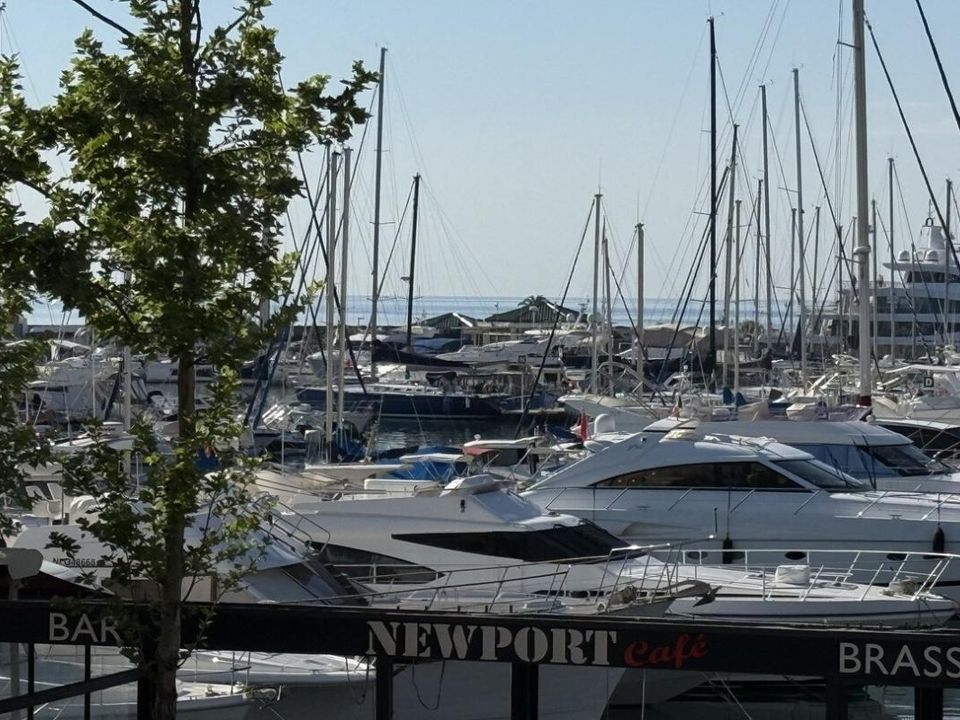 Lejlighed i Vallauris, Alpes-Maritimes - foto 1