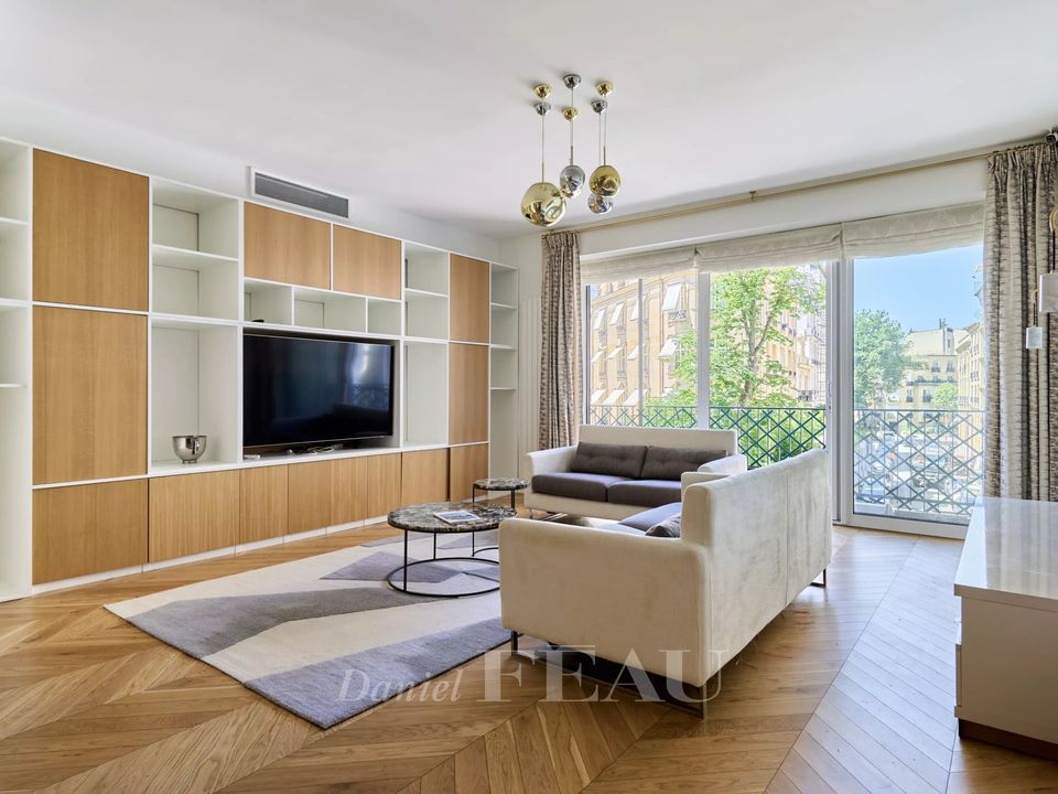 Apartment in Paris, Paris - photo 4