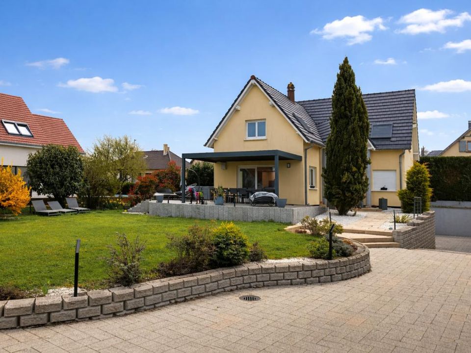 Villa i Stutzheim-Offenheim, Bas-Rhin - foto 1
