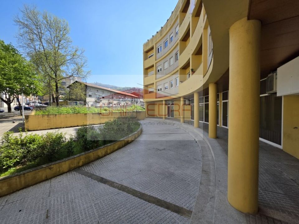 Erhvervsejendom i Guimaraes, Braga - foto 5