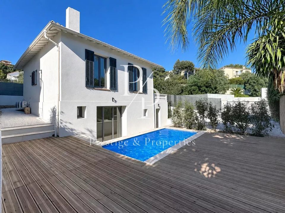 Villa i Antibes, Alpes-Maritimes - foto 1