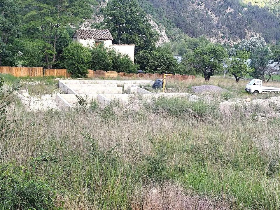 Terreno en Entrevaux, Alpes-de-Haute-Provence - foto 2