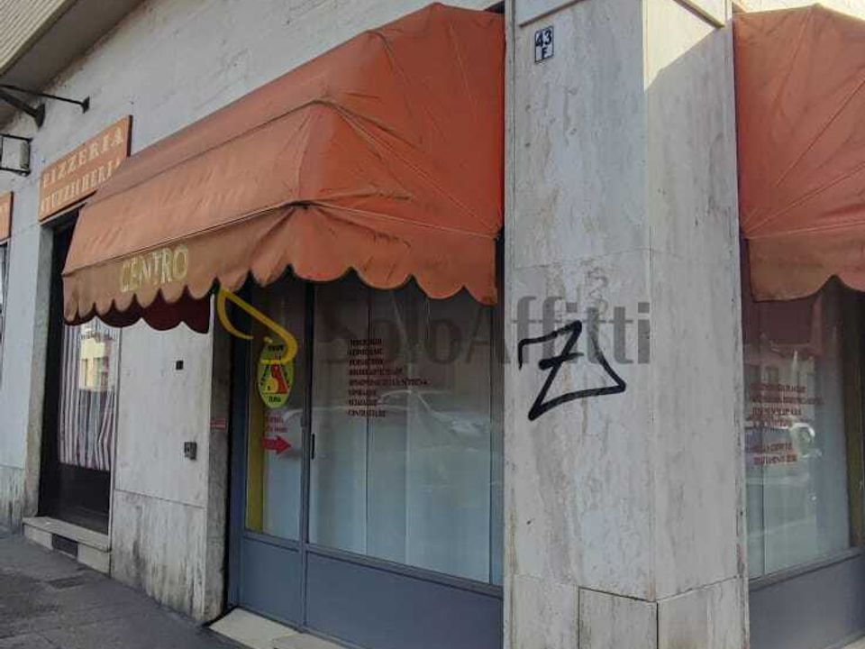 Erhvervsejendom i Torino, Turin - foto 1