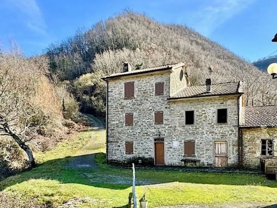 Landejendom i Castel Di Casio, Bologna - foto 1