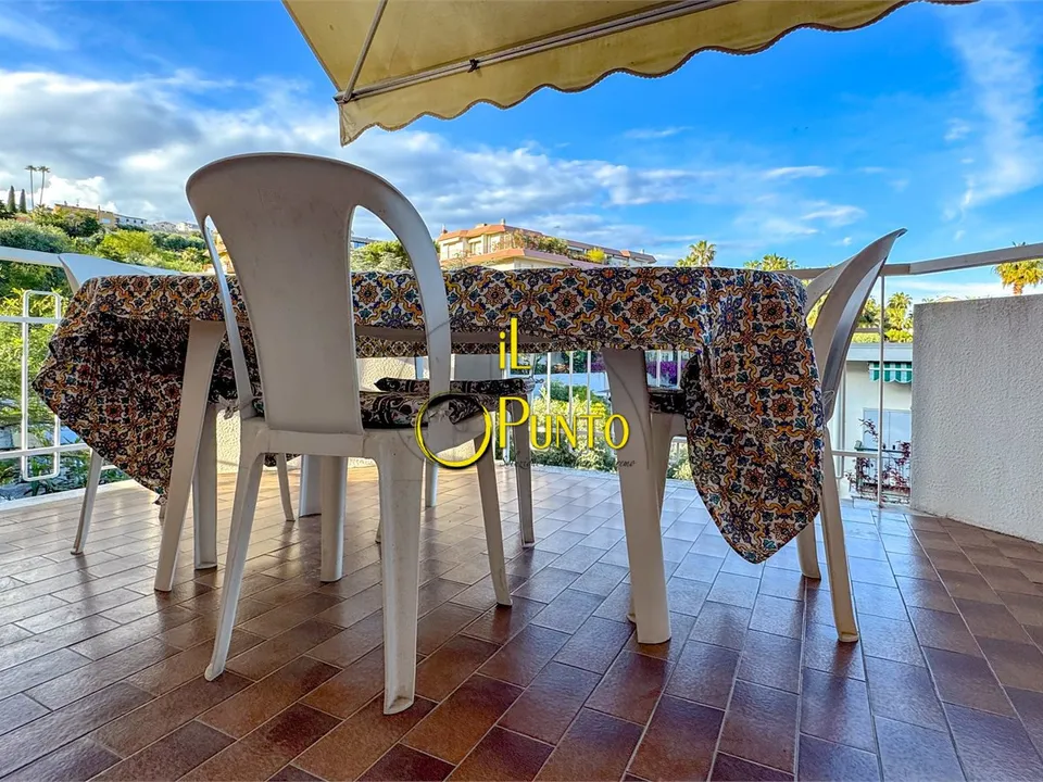 Lejlighed i Sanremo, Imperia - foto 1