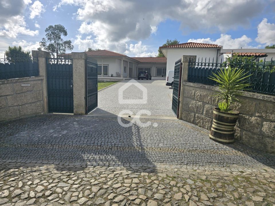 Villa i Santo Tirso, Porto - foto 1