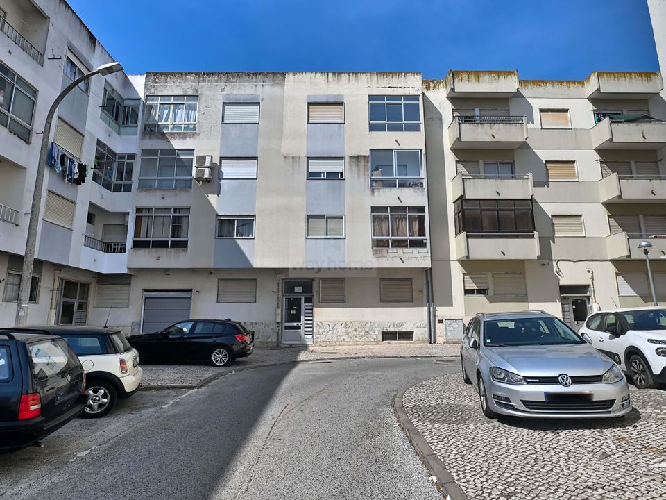 Lejlighed i Baixa da Banheira, Setubal - foto 1
