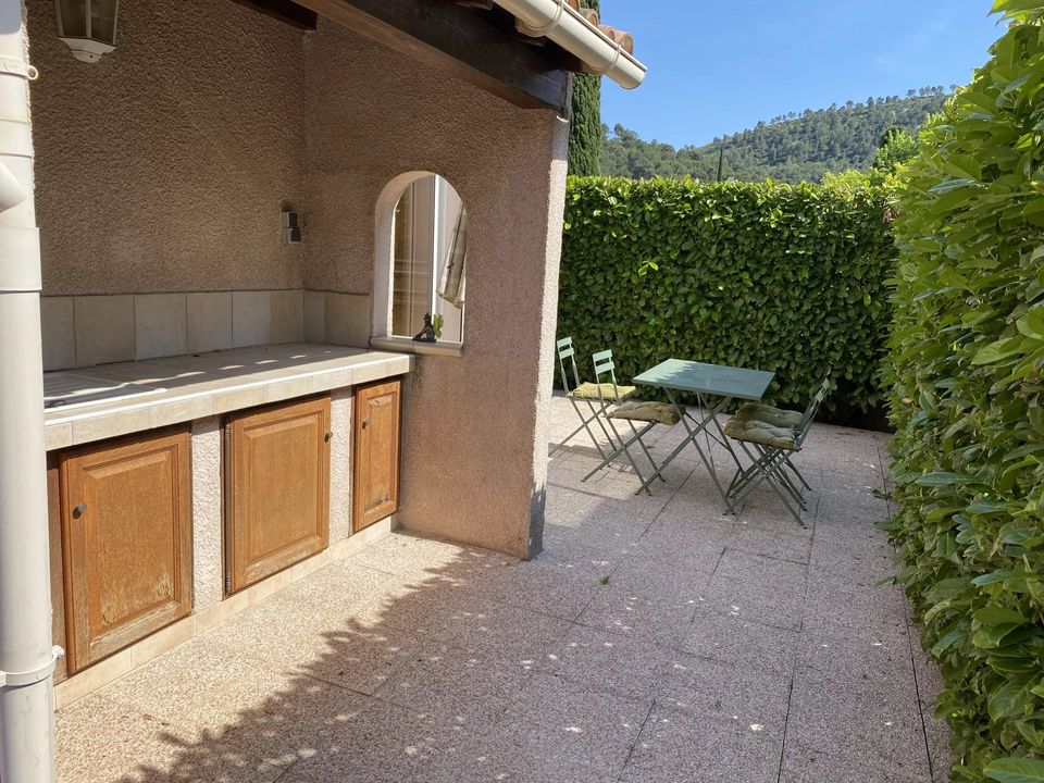 Lejlighed i Aubagne en Provence, Bouches-du-Rhone - foto 3