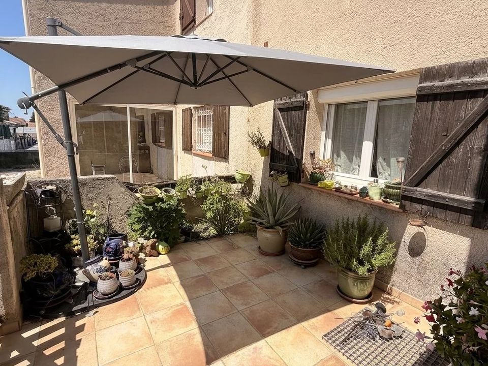 Villa i Marignane, Bouches-du-Rhone - foto 1