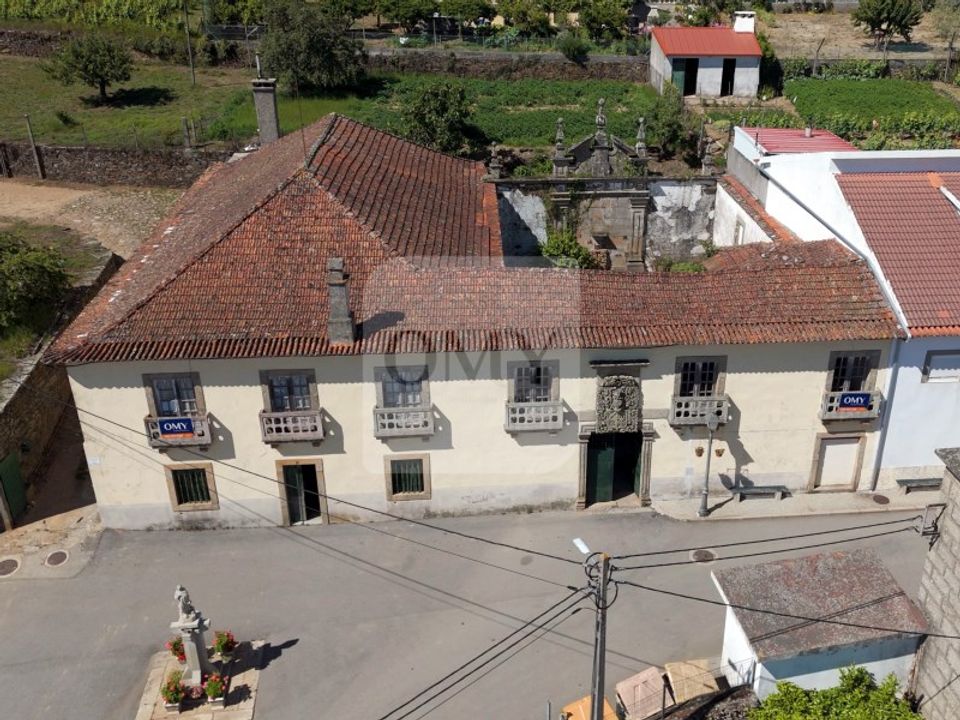 Villa i Guiaes, Vila Real - foto 1