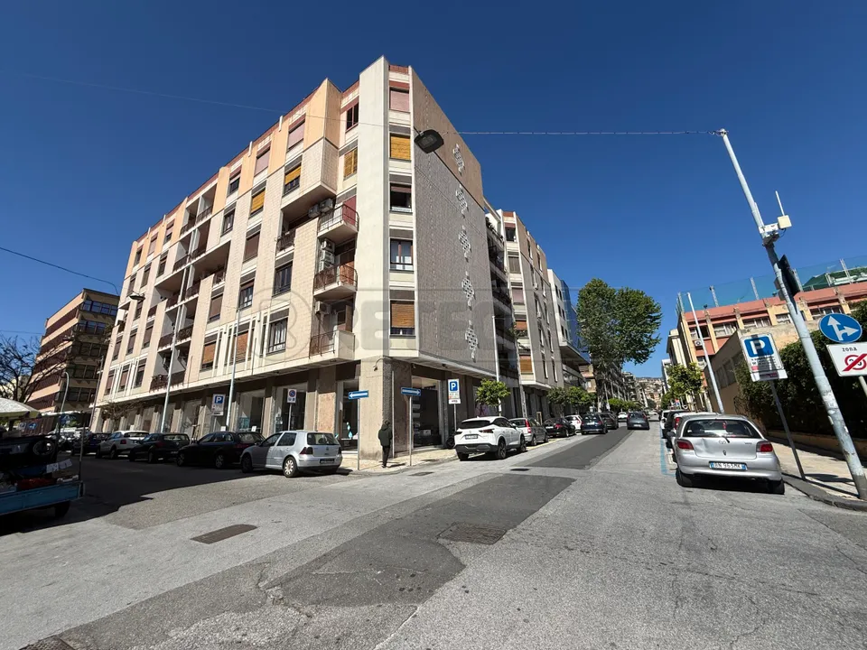 Lejlighed i Messina, Messina - foto 1