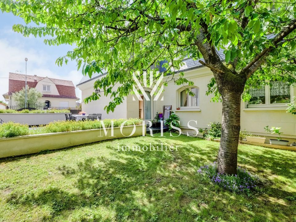 Villa i Saint-Maur-des-Fossés, Val-de-Marne - foto 2