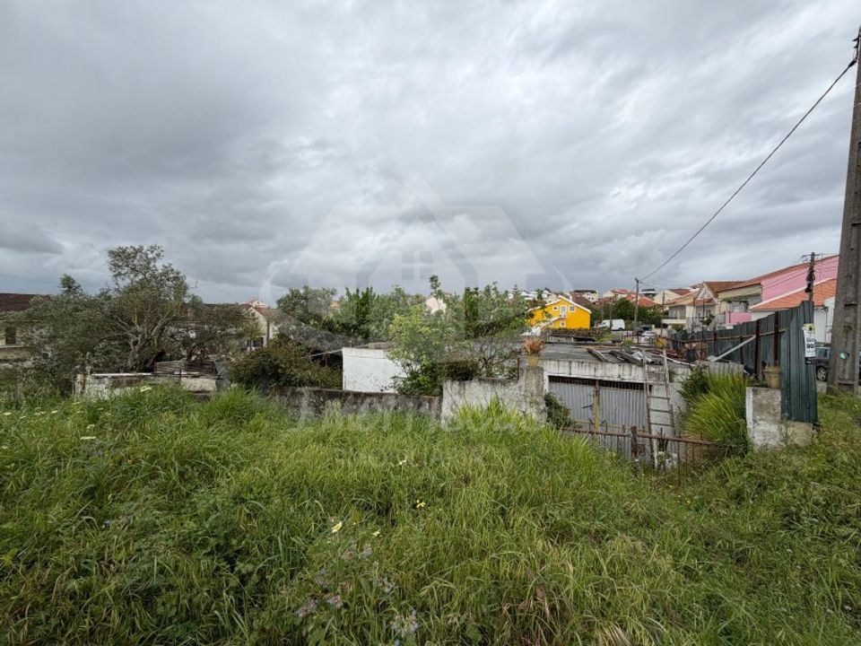Helårsgrund i Santa Iria de Azoia, Lisbon - foto 4