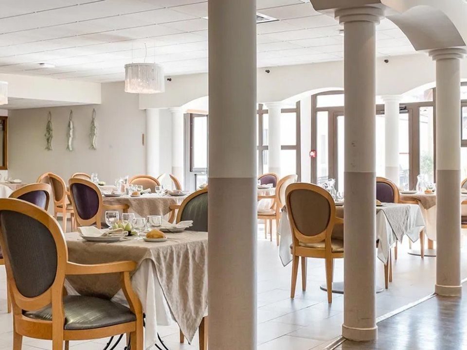 Erhvervsejendom i Marseille, Bouches-du-Rhone - foto 4