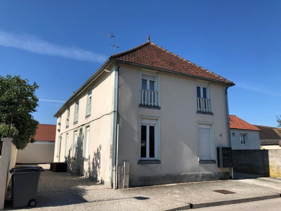 Lejlighed i Rosieres-pres-Troyes, Aube - foto 1
