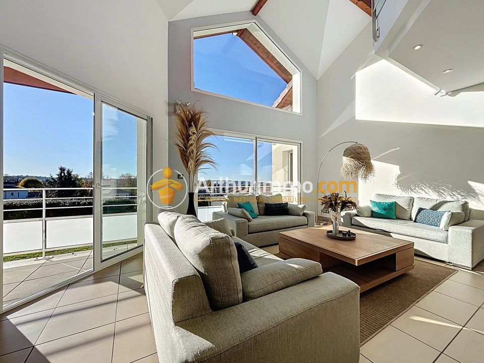 Villa i Bourgoin-Jallieu, Isere - foto 1