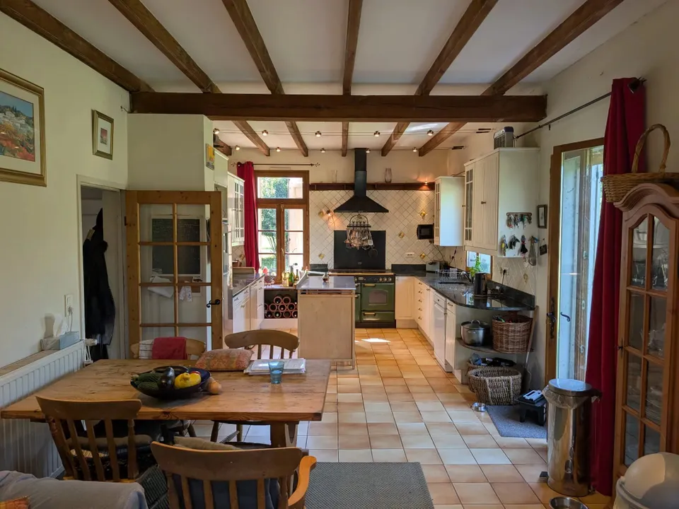 Landsbyhus i Saint-Aigulin, Charente-Maritime - foto 4