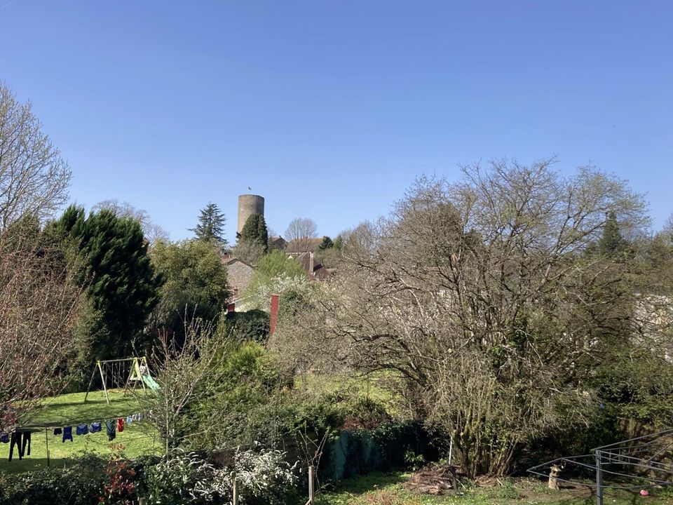 Villa i Chalus, Haute-Vienne - foto 2