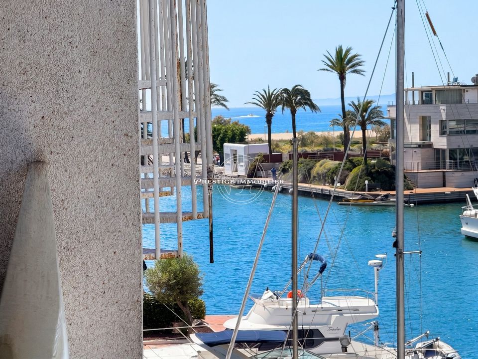 Lejlighed i Empuriabrava, Gerona - foto 5