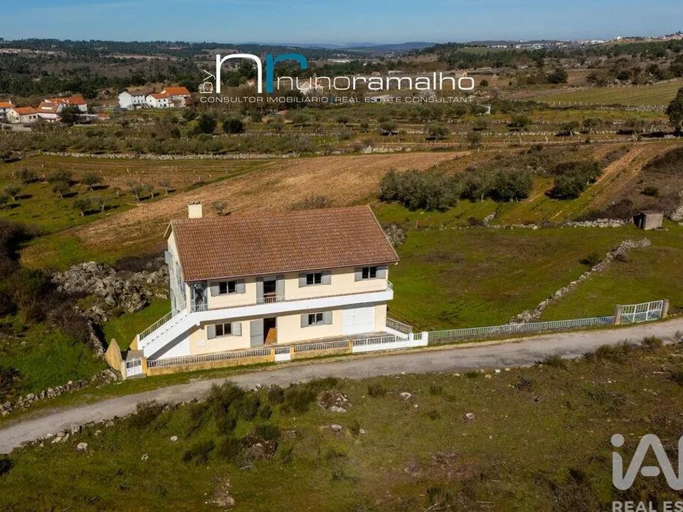 Byhus i Pinhel, Guarda - foto 1