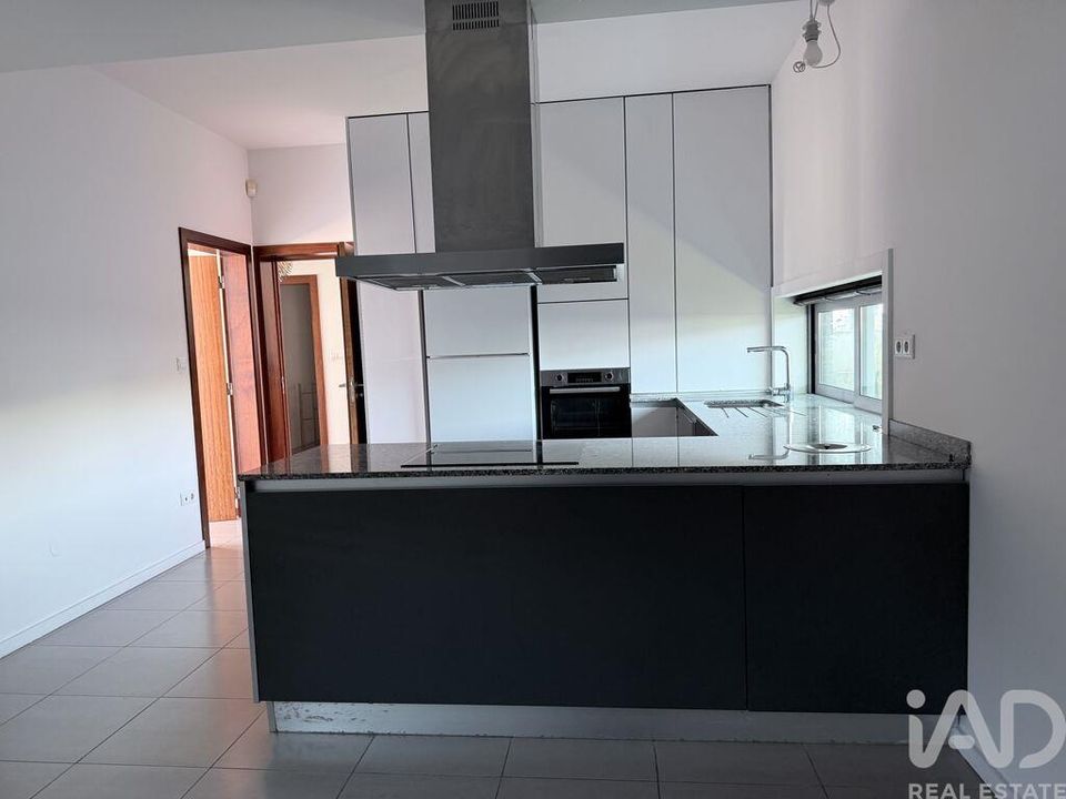 Town house in Ilhavo, Aveiro - photo 2