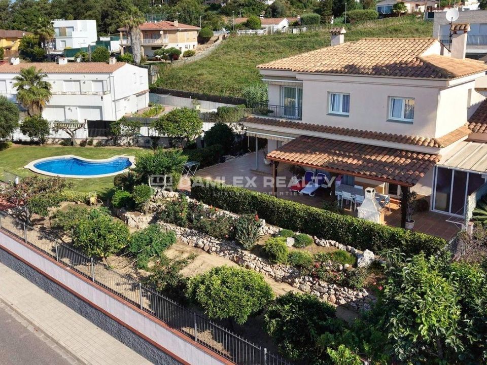 Villa i Lloret De Mar, Gerona - foto 1