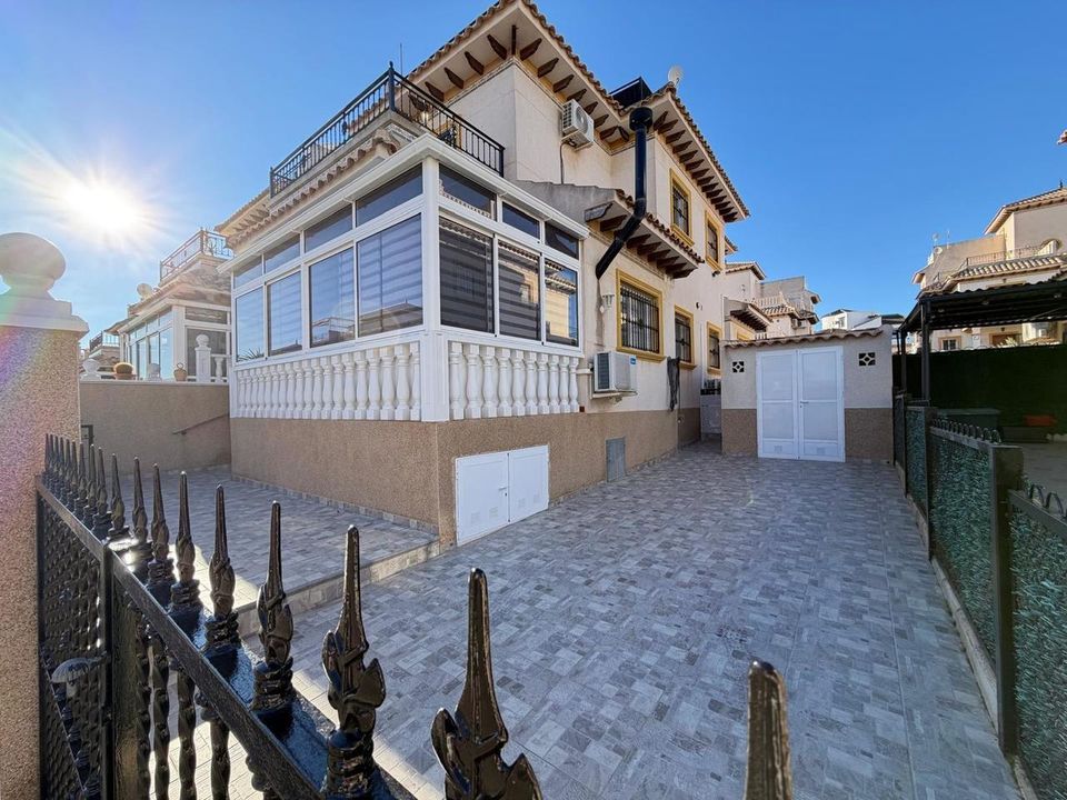 Byhus i Orihuela Costa, Alicante - foto 1