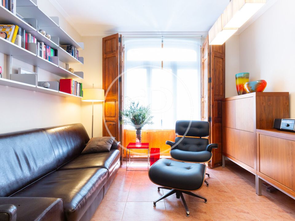 Apartment in Valencia, Valencia - photo 3