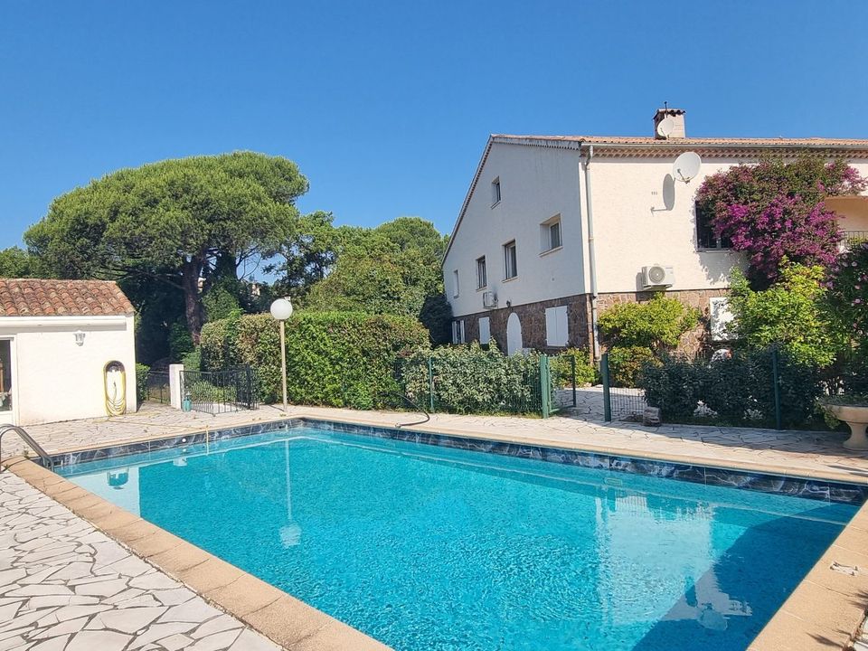 Villa i Les Issambres, Var - bilde 1