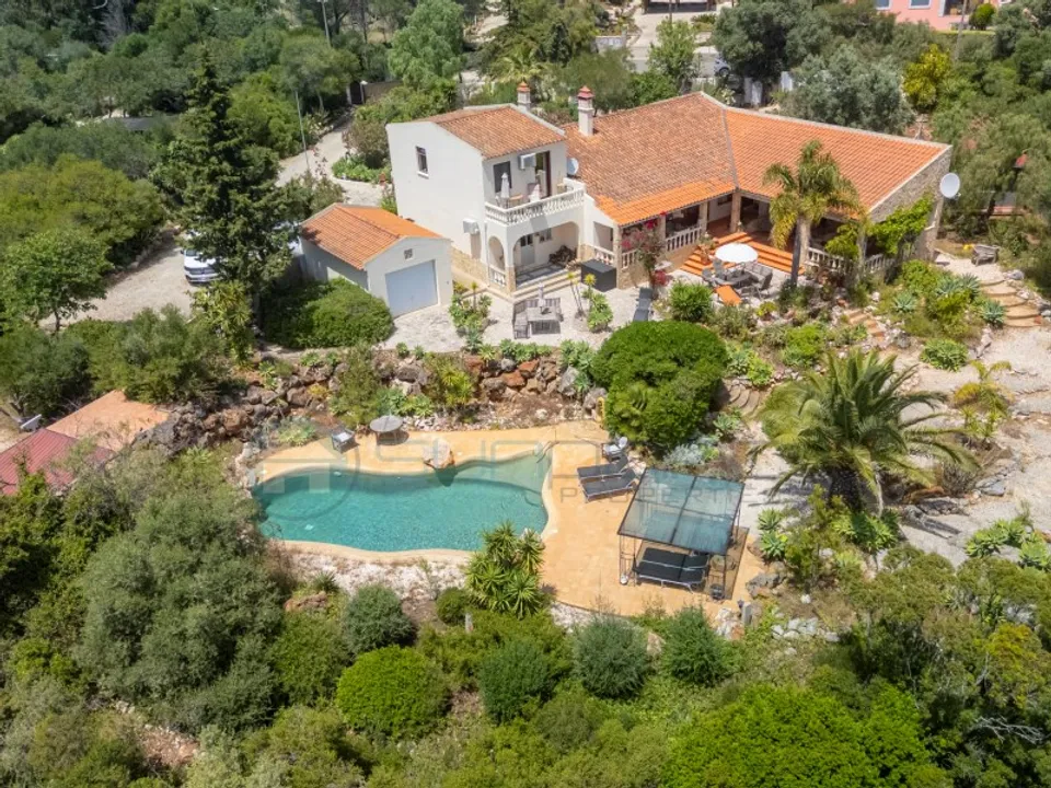 Villa i Bensafrim, Faro - foto 1