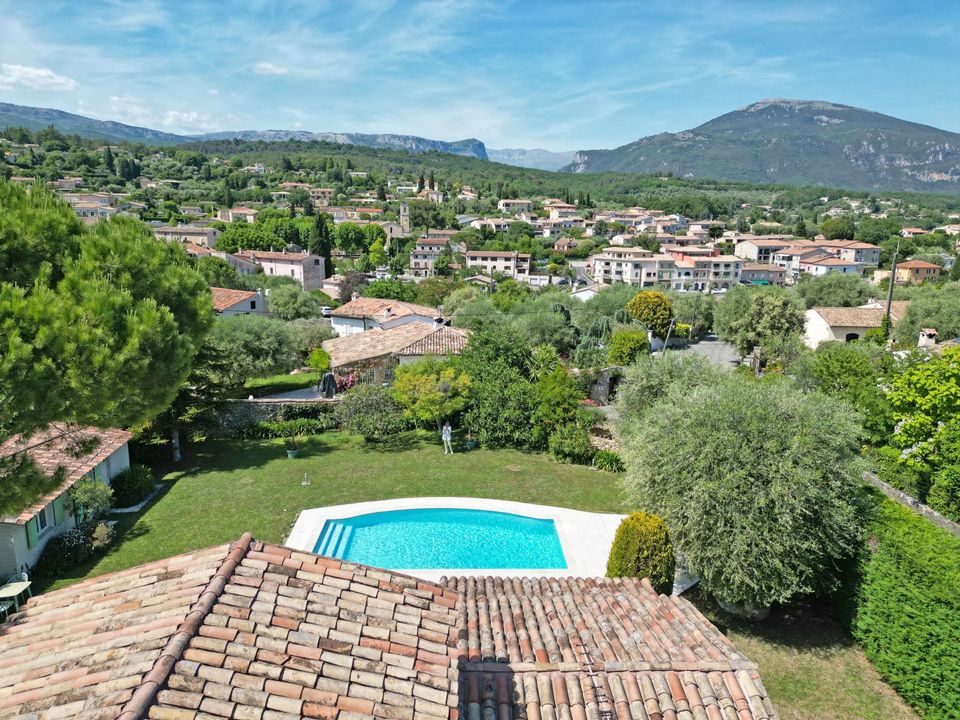 Villa i Le Rouret, Alpes-Maritimes - foto 2
