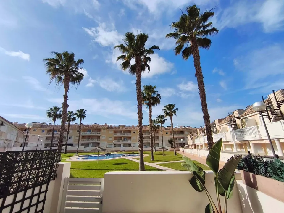 Lejlighed i Cabo Roig, Alicante - foto 2