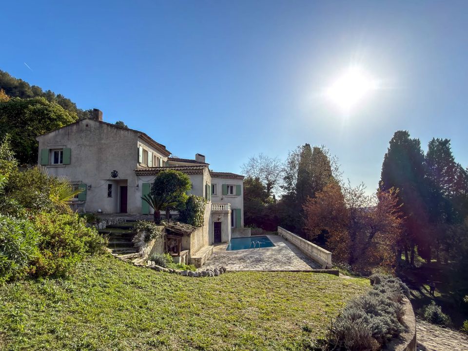 Villa i Saint-Paul-de-Vence, Alpes-Maritimes - foto 1