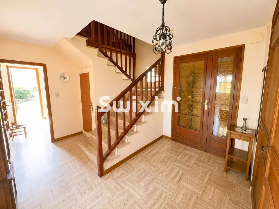 Villa i Lons-le-Saunier, Jura - foto 4