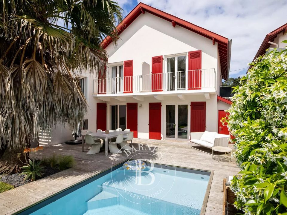 Villa i Biarritz, Pyrenees-Atlantiques - foto 1