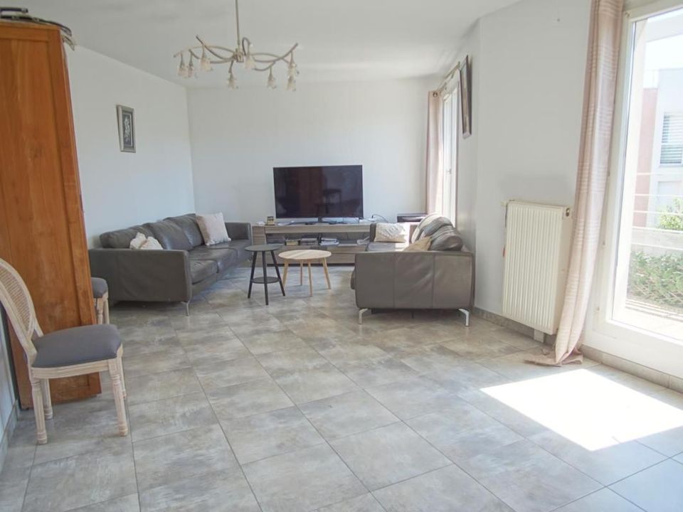 Lejlighed i Créteil, Val-de-Marne - foto 2