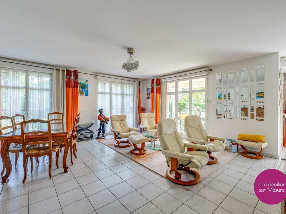 Byhus i Joinville-le-Pont, Val-de-Marne - foto 3