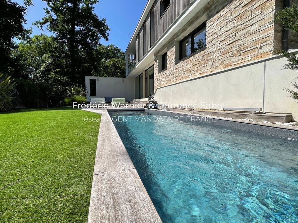 Villa i Vaucresson, Hauts-de-Seine - foto 1