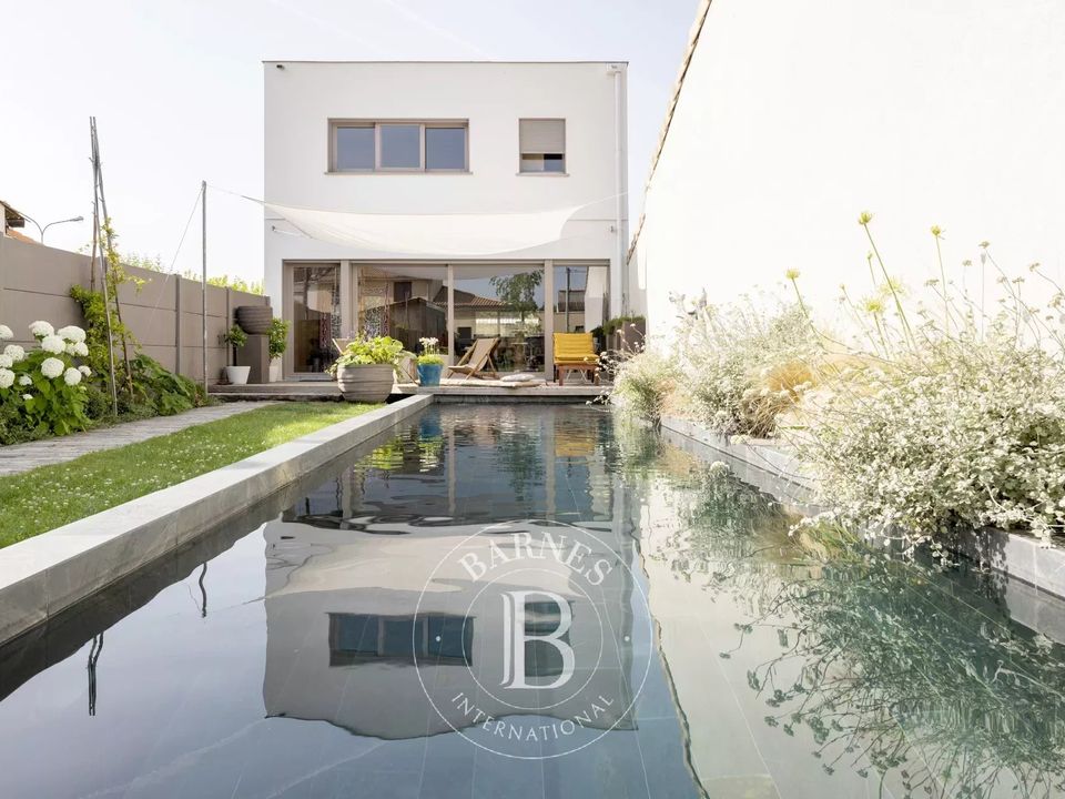 Villa a Le Bouscat, Gironde - foto 1