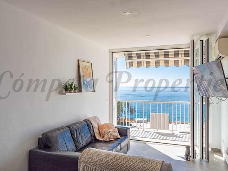 Lejlighed i Nerja, Malaga - foto 1