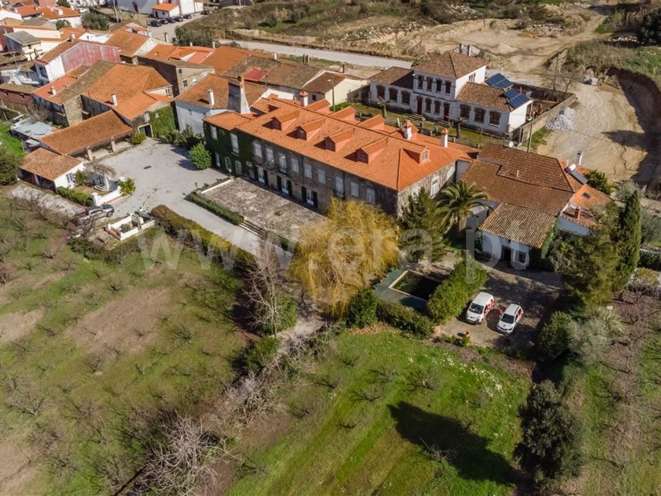 Erhvervsejendom i Fundao, Castelo Branco - foto 1