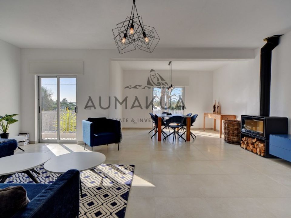 Villa i Quarteira, Faro - foto 1