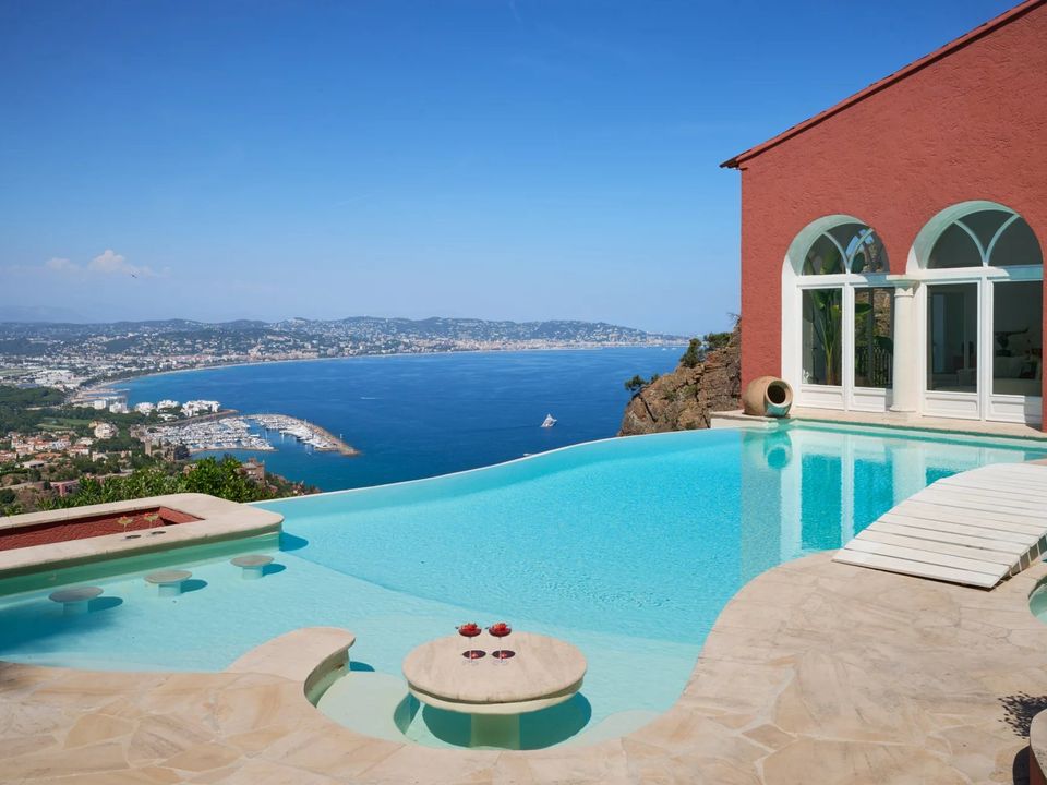 Villa i Theoule-sur-Mer, Alpes-Maritimes - foto 2