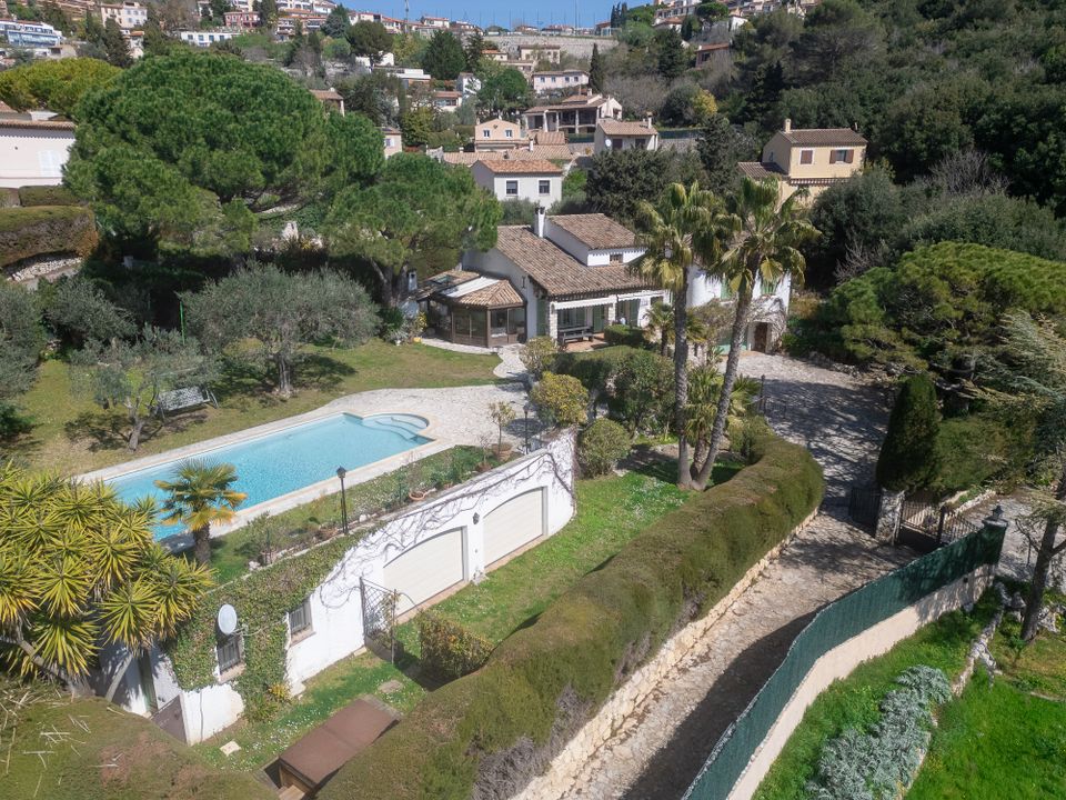 Villa i La Turbie, Alpes-Maritimes - foto 4