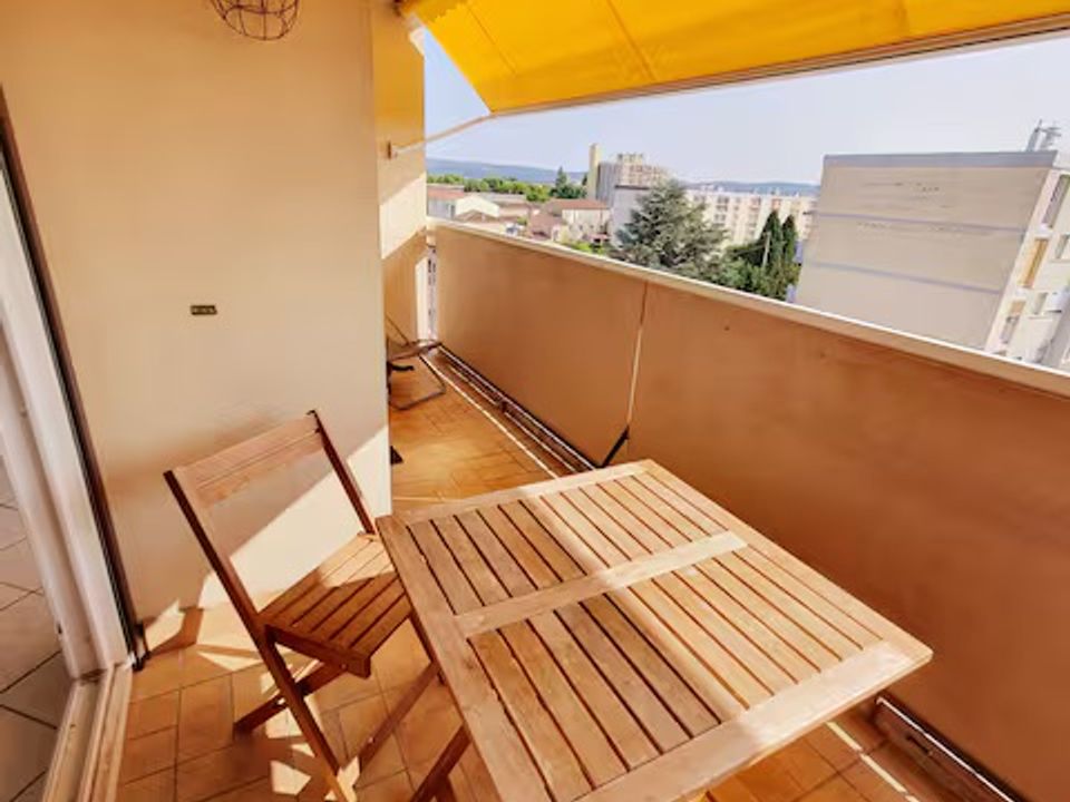 Lejlighed i Marignane, Bouches-du-Rhone - foto 1