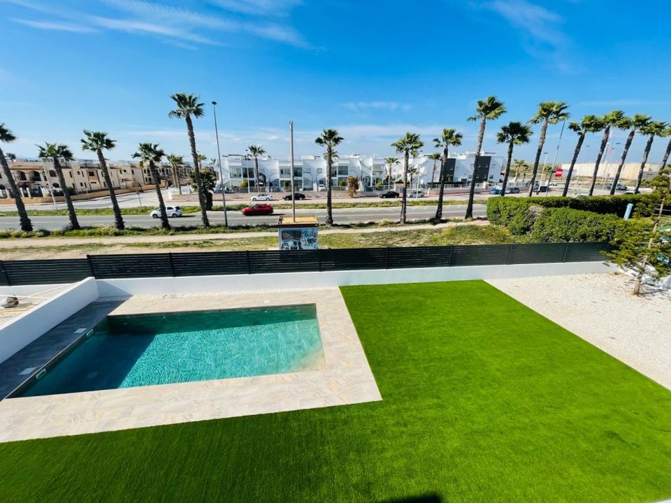 Villa i Torrevieja, Alicante - foto 3